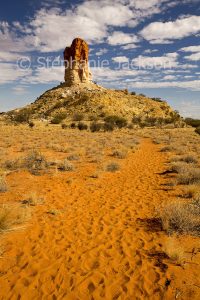 Chambers Pillar, Northern Territory